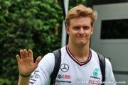 Schumacher pourrait perdre tous ses liens avec Mercedes F1