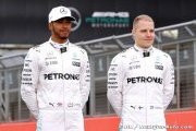 Too early to comment on Hamilton - Bottas