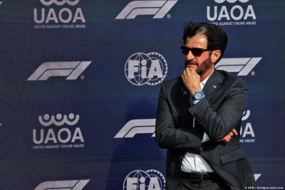 L’Ukraine s’attaque à la décision de la FIA concernant les pilotes russes et biélorusses 