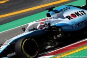 Russell shines in Kubica's Williams chassis