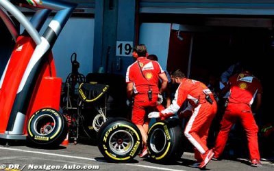 Pirelli to say debris caused Vettel blowout - report