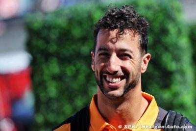 Ricciardo dément avoir subi ’une douche froide’ avec l’annonce d’Hamilton
