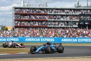 Stalled progress Williams now 'worrying' - Sainz