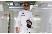 Button didn't 'storm out' after Bahrain - McLaren