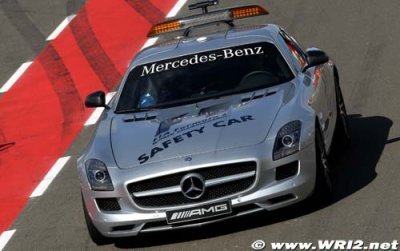Sponsor logo added to F1 safety car