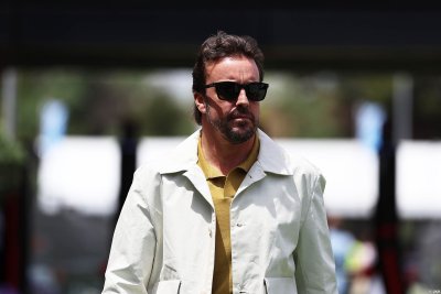 Alonso: I’ll keep racing, but maybe not in F1