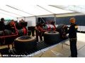 Pirelli: Teams try new spec tyre at Silverstone test