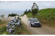 Moura on course for Azores glory