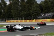 Hamilton ne s'attendait pas à être aussi proche des Ferrari