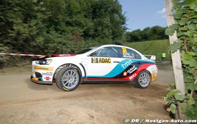 P-WRC: Araujo leads after Paddon hits trouble