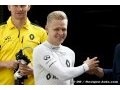 Moss says Magnussen 'refreshingly different'