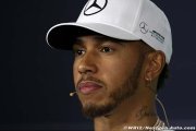 Hamilton : La F1 devrait changer plus régulièrement de règles