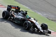 Barcelona I, day 3: Hulkenberg quickest as Mercedes splits running