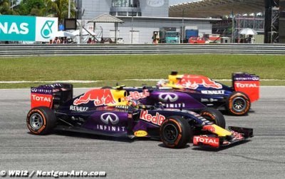 Red Bull change les freins de sa RB11