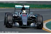 Hamilton bat Rosberg pour la pole en Australie