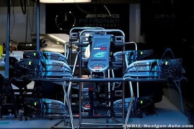 Mercedes détaille sa stratégie de développement en cours de saison