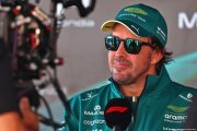 Alonso persiste et signe : le niveau de certains pilotes de F1 est 'très faible'