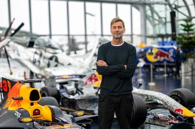 Iconic football manager eyes F1 with Red Bull