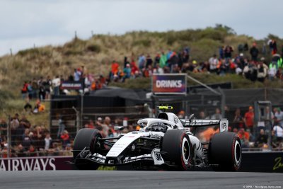 Bottas se qualifie 20e ’sans encombre’, Pérez a été ennuyé par un problème