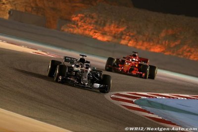 Hamilton frustré par le manque de communication de Mercedes en course