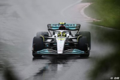 Hamilton wants Russell to do ’experiments’