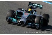 Hamilton aime bien les pneus Pirelli 2014