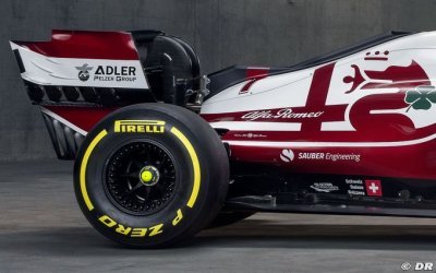 Ferrari cannot recover engine deficit in 2021 - Vasseur