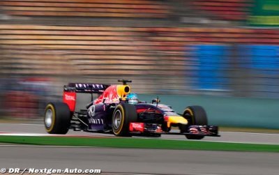 Lauda&nbsp;: Vettel a oublié comment faire avec une voiture normale