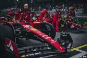 Chez Ferrari, Hill questionne le manque d'autorité de Vasseur