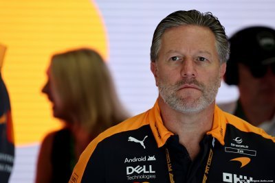 McLaren won’t rule out Verstappen as Red Bull steps up talks