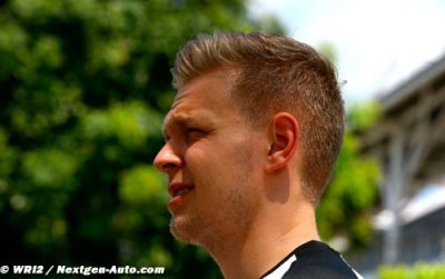 Magnussen denies ruling out F1 reserve role