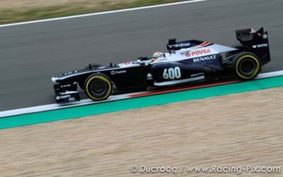 A smoke in Williams F1 Team garage