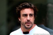 Wolff : Mercedes doit envisager la piste Alonso