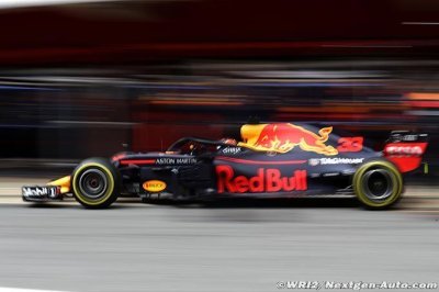 Hamilton&nbsp;: Red Bull peut nous poser des problèmes cette année