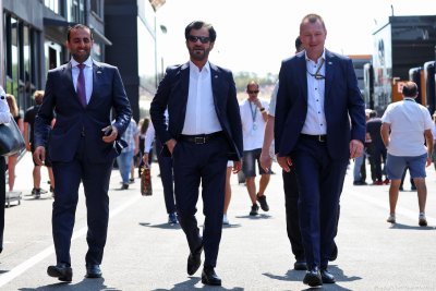 Ben Sulayem tacle Sainz Sr après sa candidature avortée à la présidence de la FIA