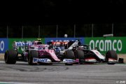 Renault lodges protest against 'pink Mercedes'