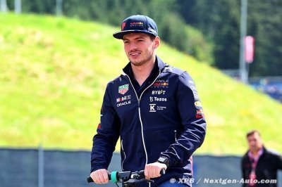 Hamilton vs Verstappen war of words rages on