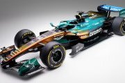 Aston Martin F1 illumine Monaco avec une livrée qui change de couleur !