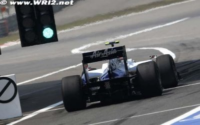 Williams set to debut F-duct on Saturday