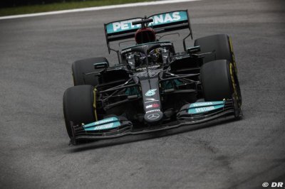 Schumacher questions Hamilton’s ’rocket’ engine