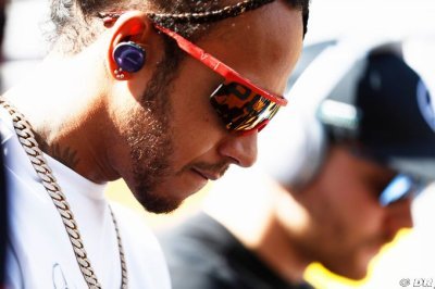 Les insultes racistes ont motivé Hamilton à en faire plus selon Wolff