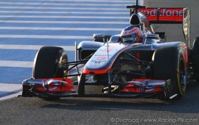 Raikkonen quick, not showboating - Button