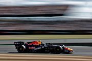 Cinquième, Hadjar est 'content' de battre Verstappen mais s'inquiète pour la course