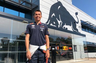 Avant ses débuts chez Red Bull, Albon ‘ne s’inquiète pas’ et ‘garde les pieds sur terre’
