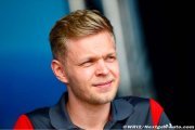 Magnussen ravi de poursuivre avec Grosjean l'an prochain