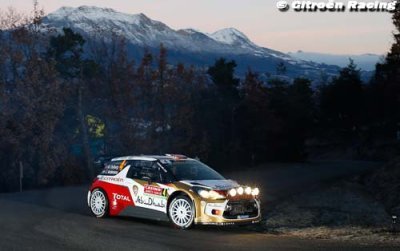 Les deux Citroën DS3 WRC dans le peloton de tête