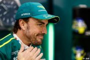 Alonso ne veut pas commenter la situation et les rumeurs chez Red Bull et Mercedes F1