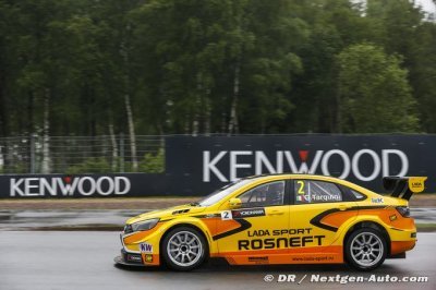 Russia, Race 1: Tarquini storms to WTCC victory for LADA