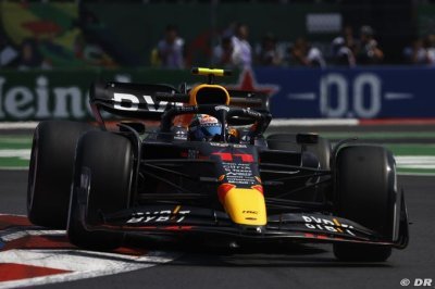 Sao Paulo, FP1: Pérez leads the way in opening practice
