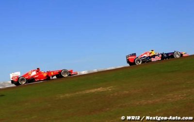 Horner defends Vettel after Villeneuve criticism